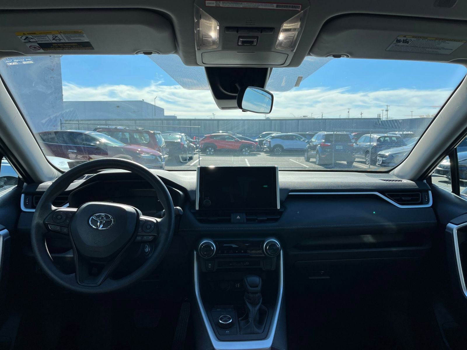 Used 2025 Toyota RAV4 LE image 32