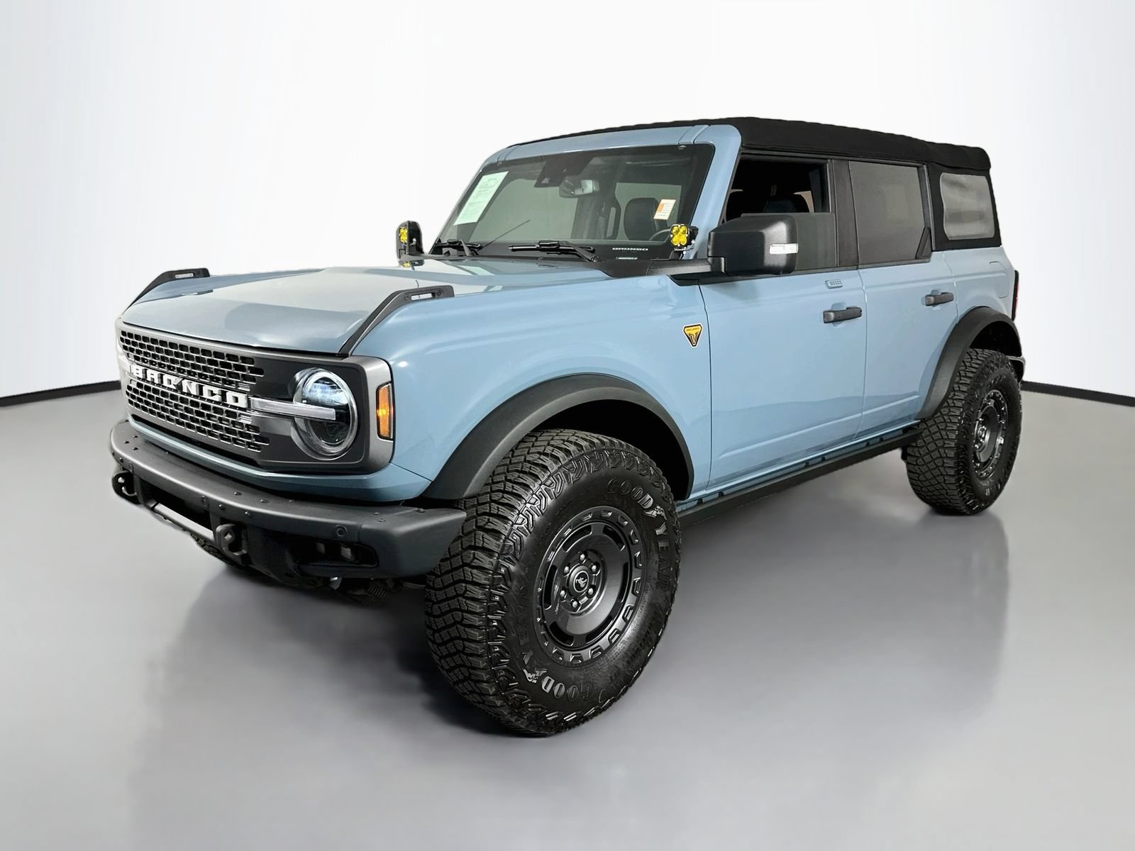 Used 2023 Ford Bronco Badlands AWD/4WD image 4