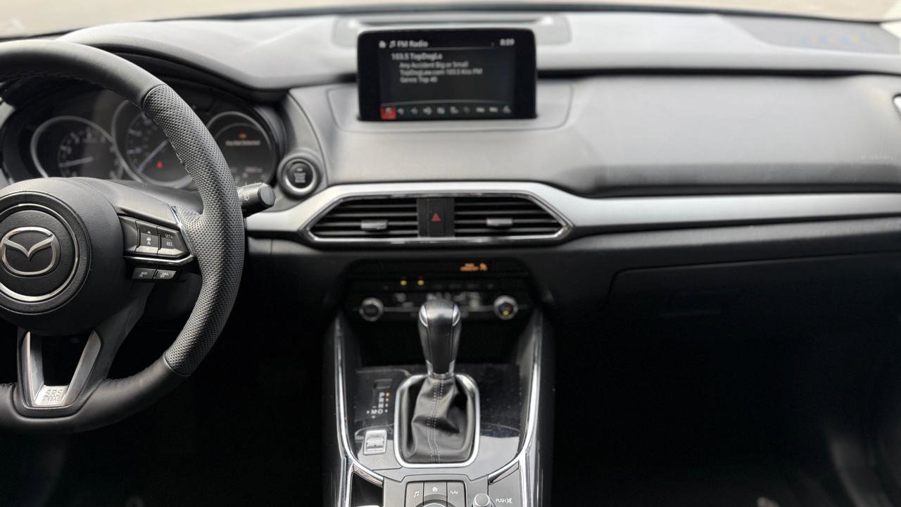 Used 2019 MAZDA CX-9 Touring image 16