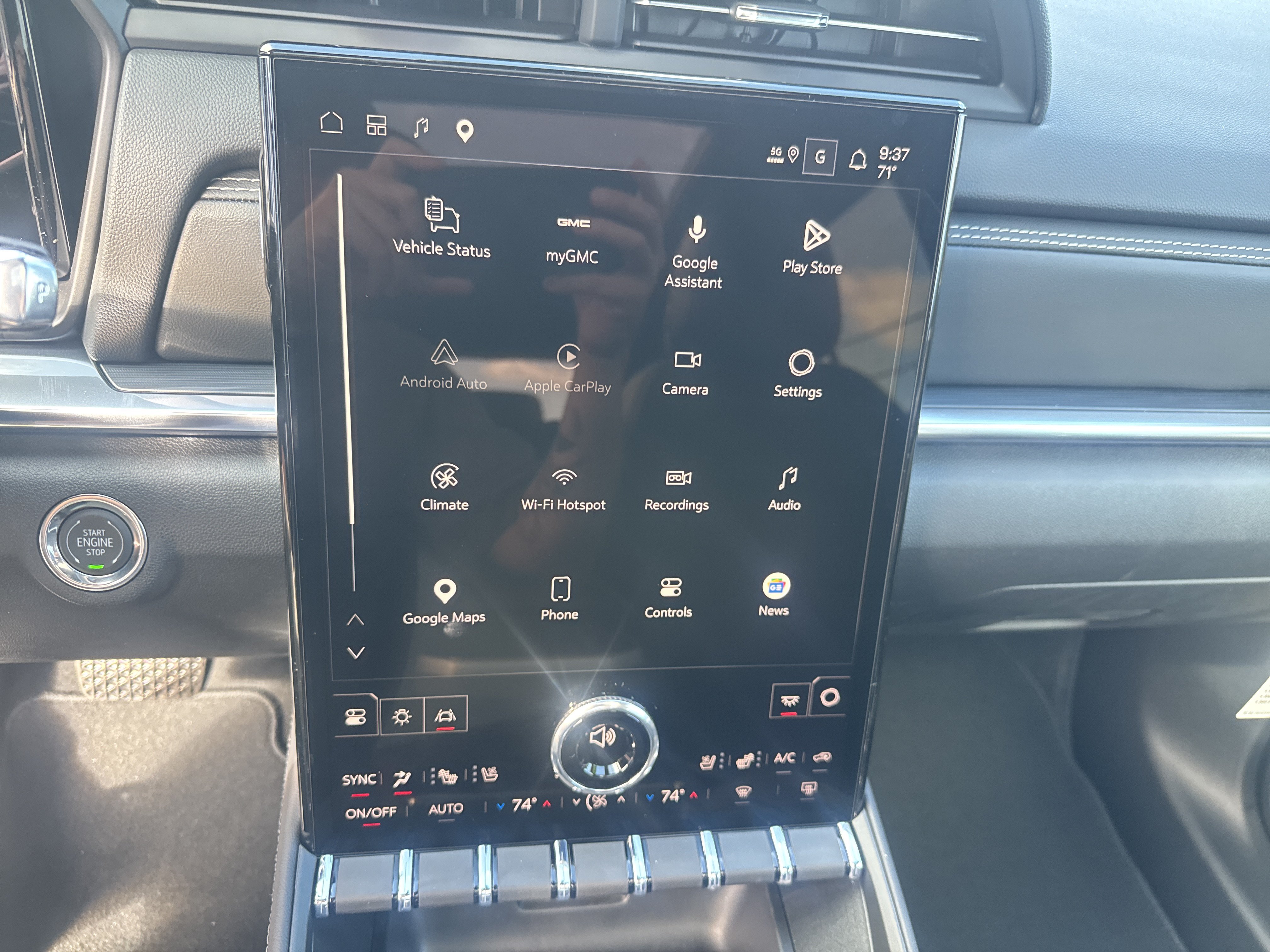 New 2027 GMC Terrain Elevation w/ Elevation Premium Package AWD/4WD image 24