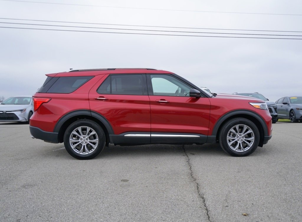 Used 2022 Ford Explorer Limited w/ Equipment Group 301A image 4