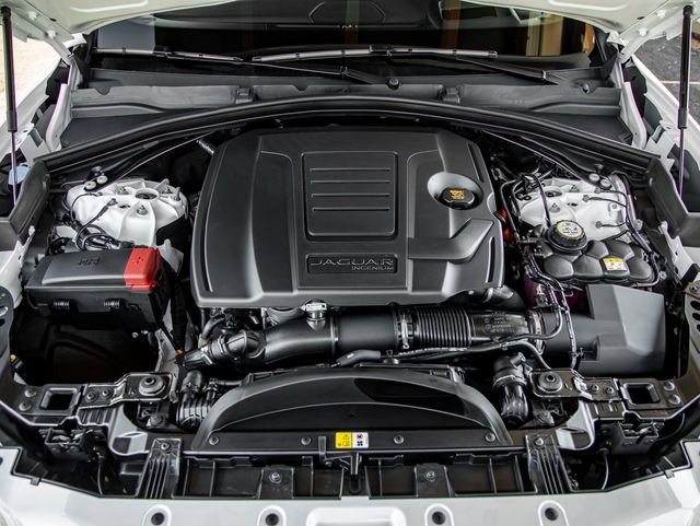 New 2026 Jaguar F-PACE R-Dynamic S AWD/4WD image 31