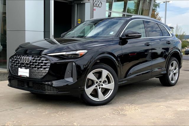 New 2025 Audi Q5 Premium Plus