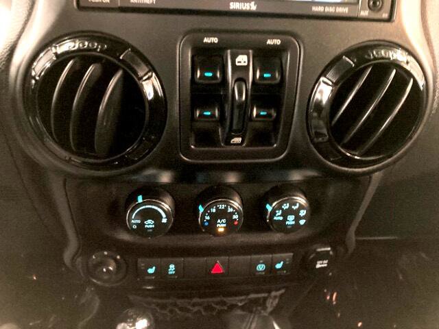 Used 2015 Jeep Wrangler Unlimited Sahara w/ Dual Top Group image 22