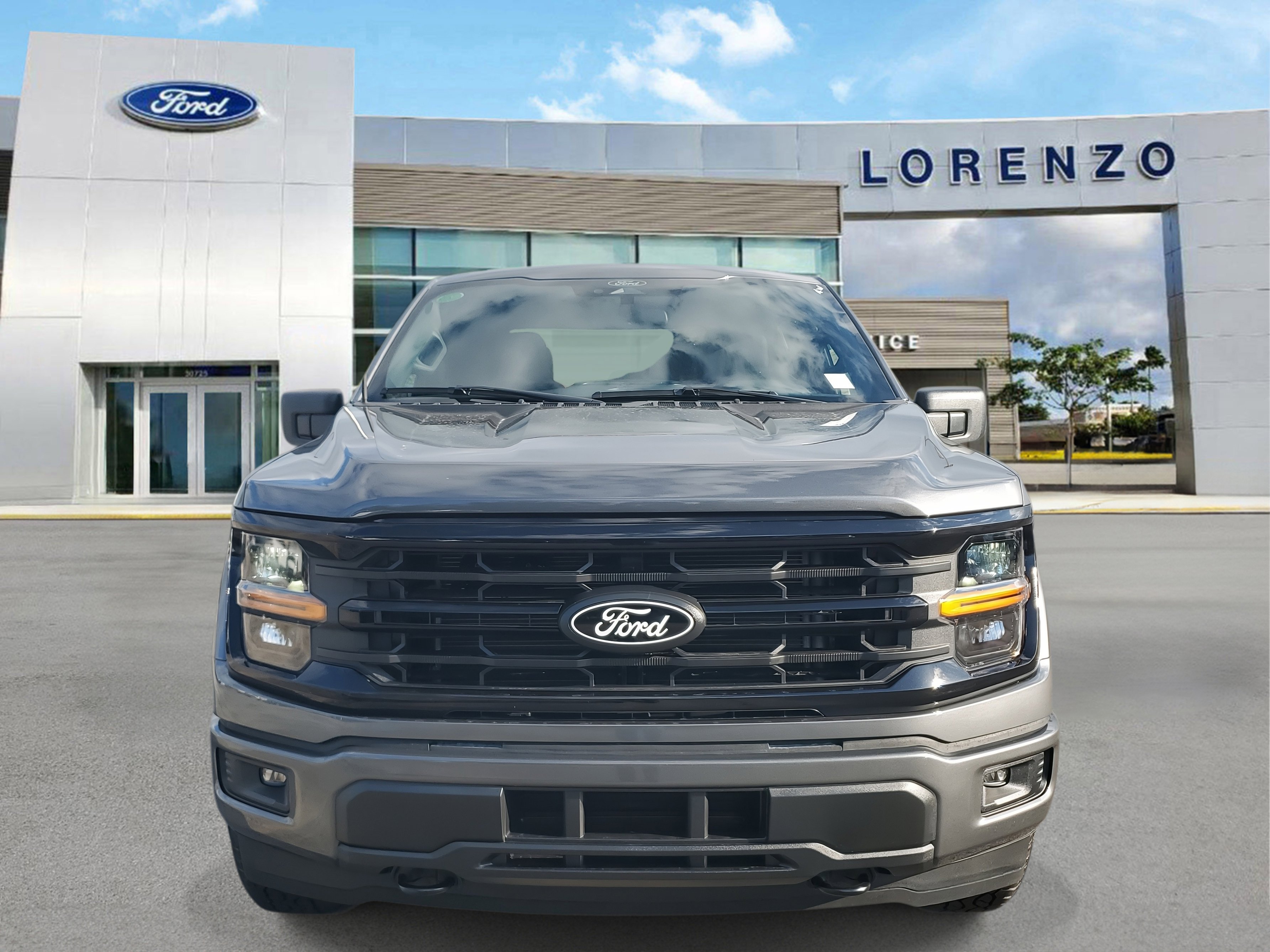 New 2026 Ford F150 XLT w/ XLT Black Appearance Package AWD/4WD image 2
