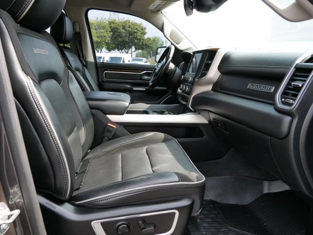 Used 2022 RAM 1500 Laramie AWD/4WD image 15