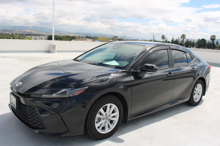 Certified 2025 Toyota Camry LE image 6