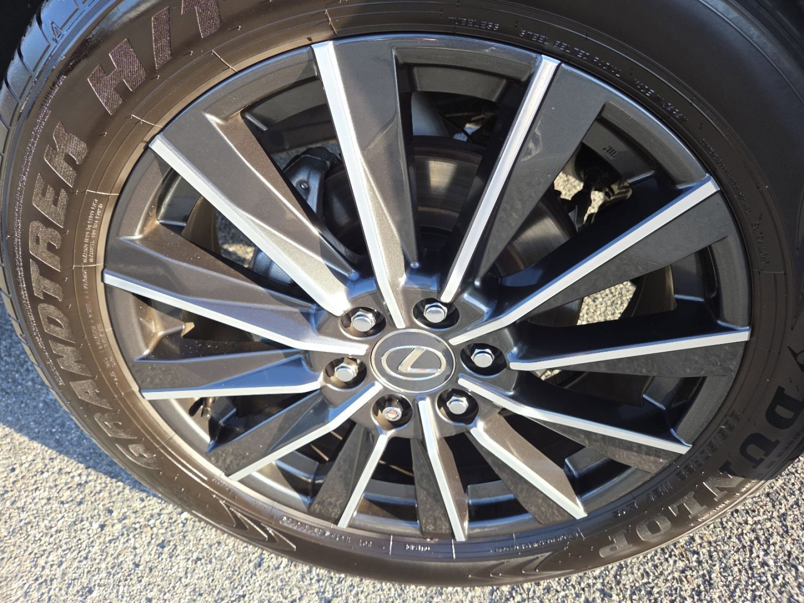 Used 2025 Lexus GX 550 image 16