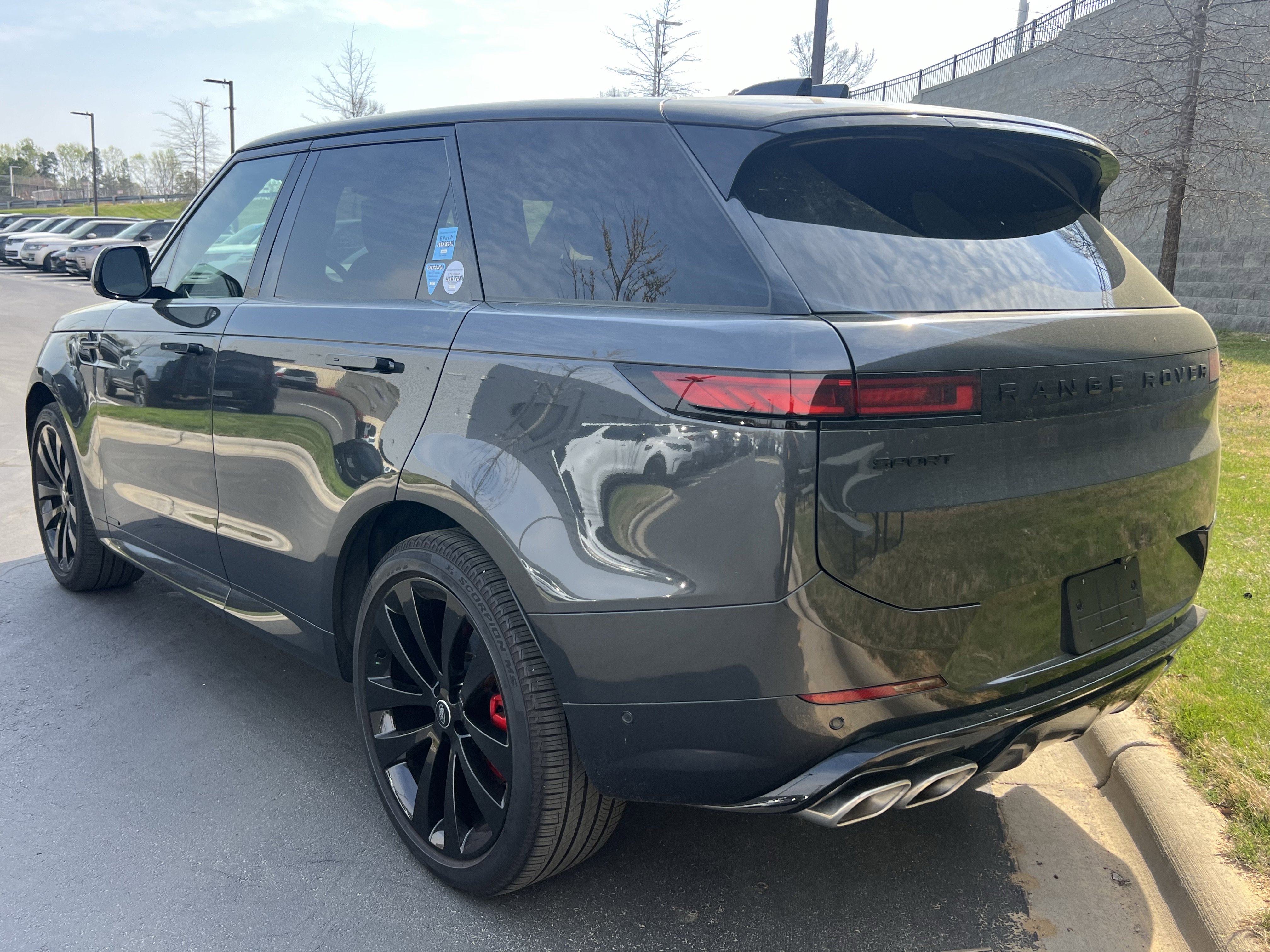 Certified 2025 Land Rover Range Rover Sport Autobiography image 24