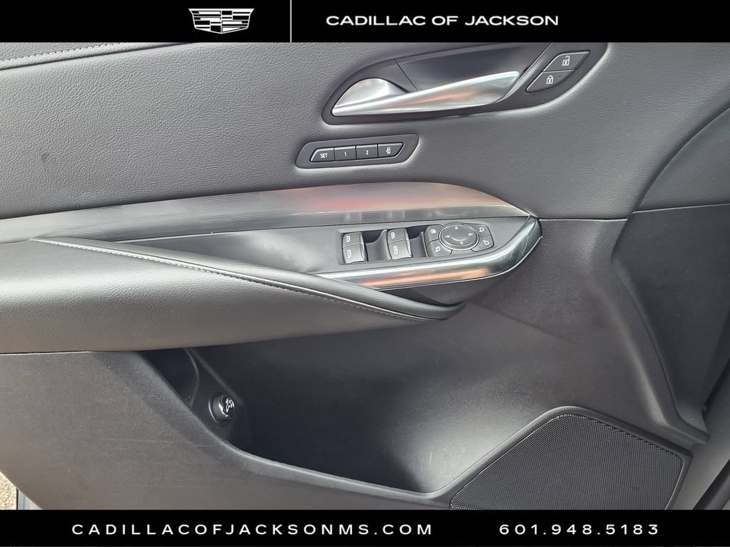 Certified 2025 Cadillac XT4 Premium Luxury FWD image 22
