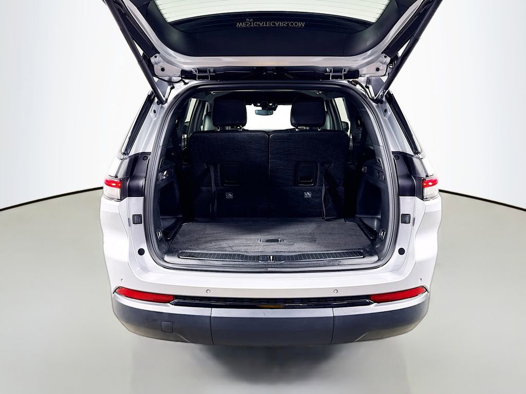 Used 2021 Jeep Grand Cherokee L Laredo image 14