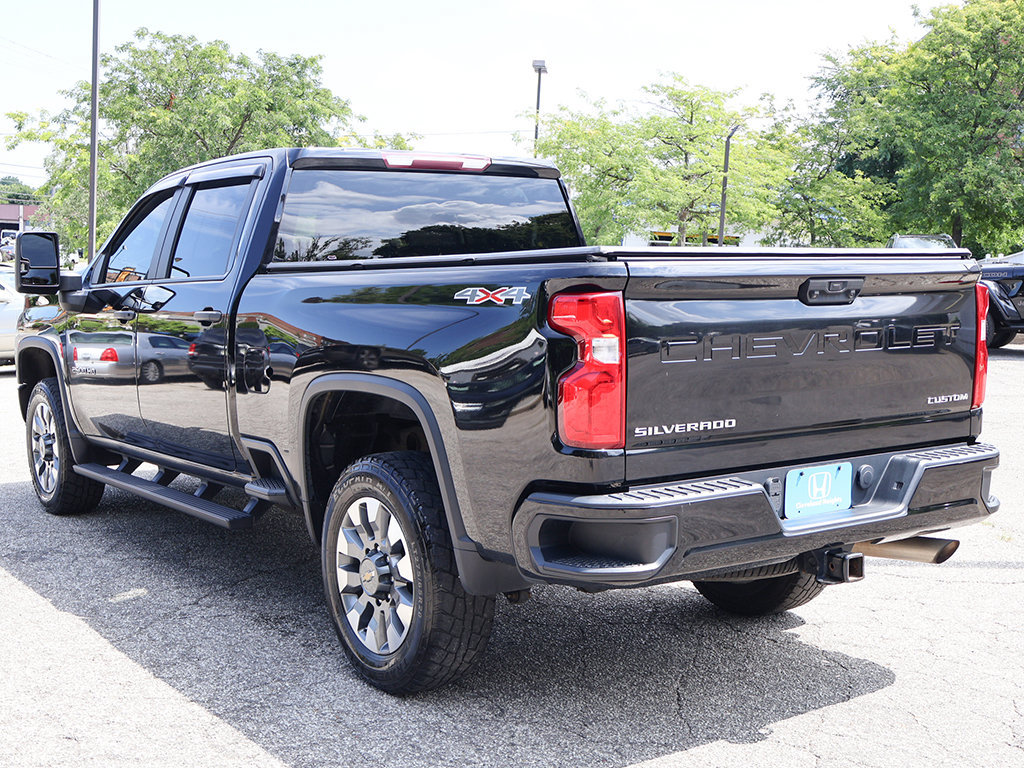 Used 2021 Chevrolet Silverado 2500 Custom w/ Custom Value Package AWD/4WD image 6
