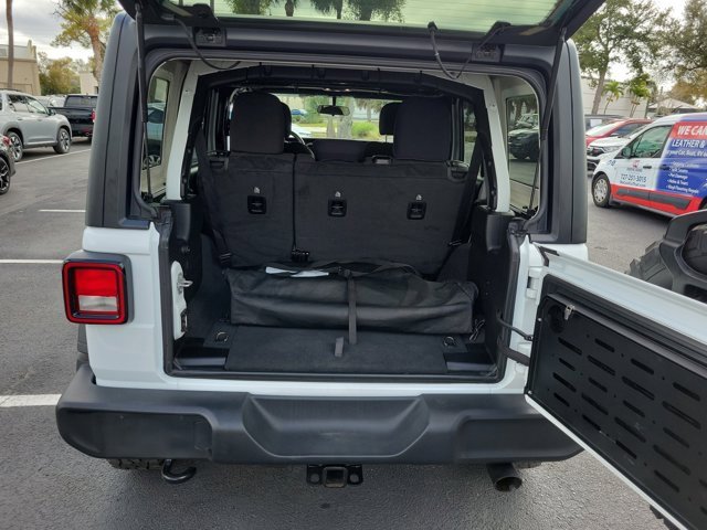 Used 2022 Jeep Wrangler Unlimited Sport image 13
