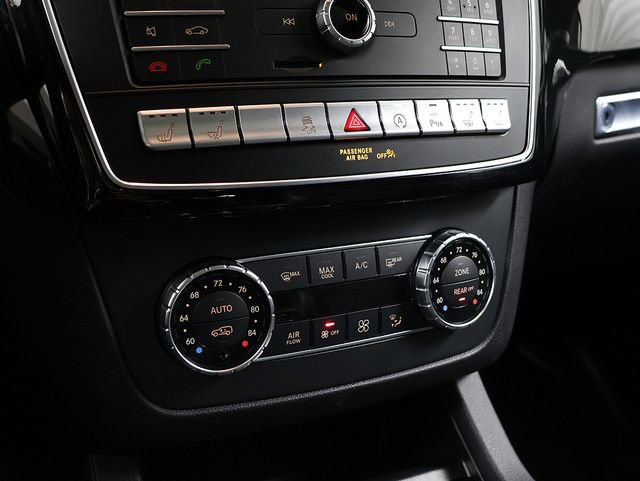 Used 2019 Mercedes-Benz GLS 550 4MATIC image 25