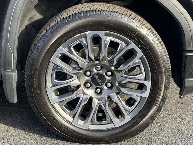 Used 2023 GMC Sierra 1500 Denali Ultimate image 5