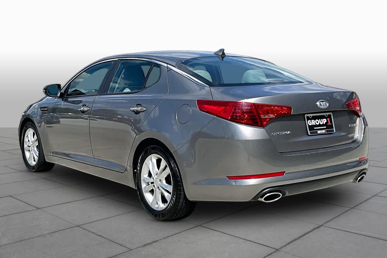 Used 2012 Kia Optima EX FWD image 9