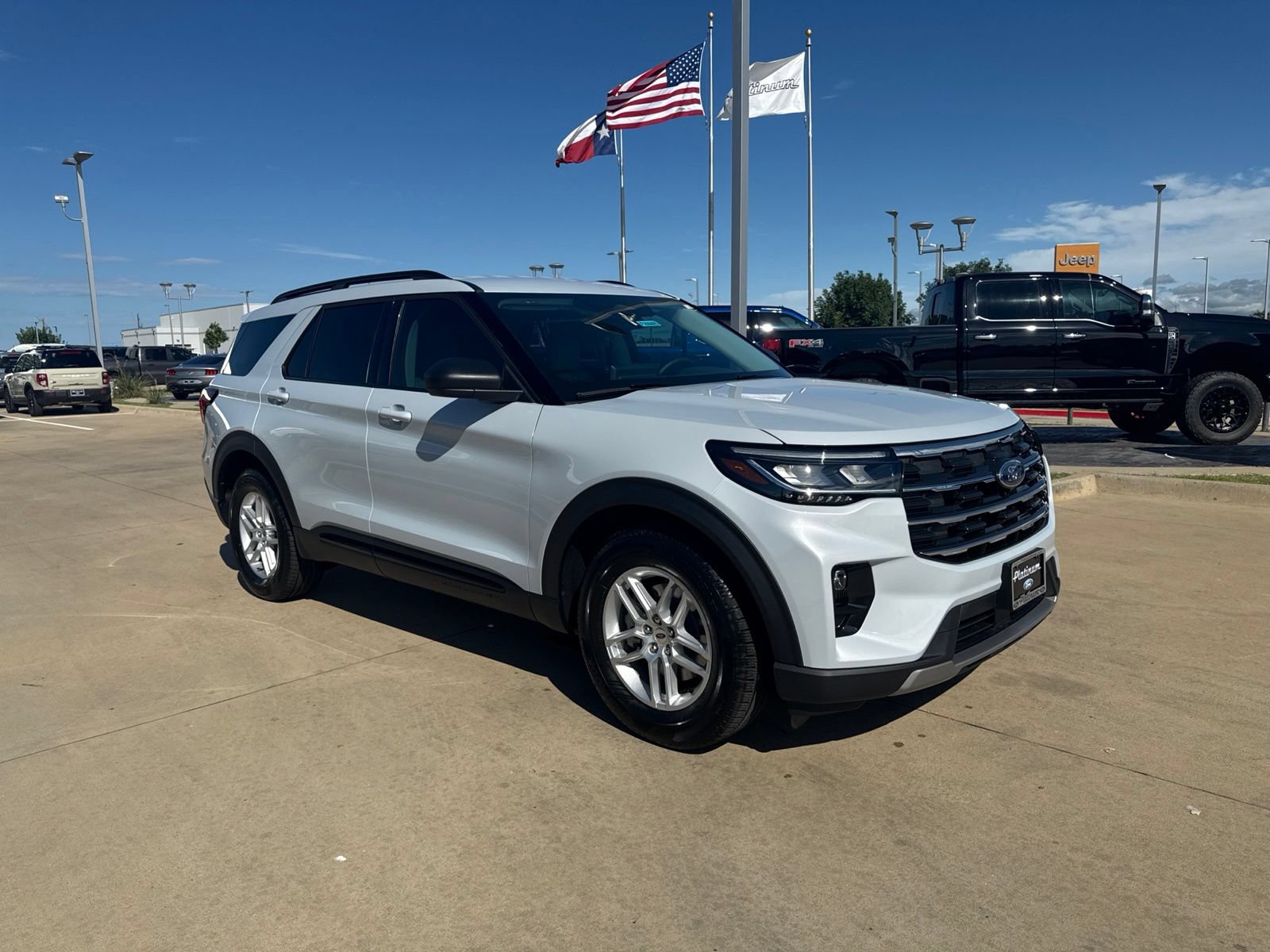 New 2026 Ford Explorer Active w/ Active Comfort Package RWD image 8