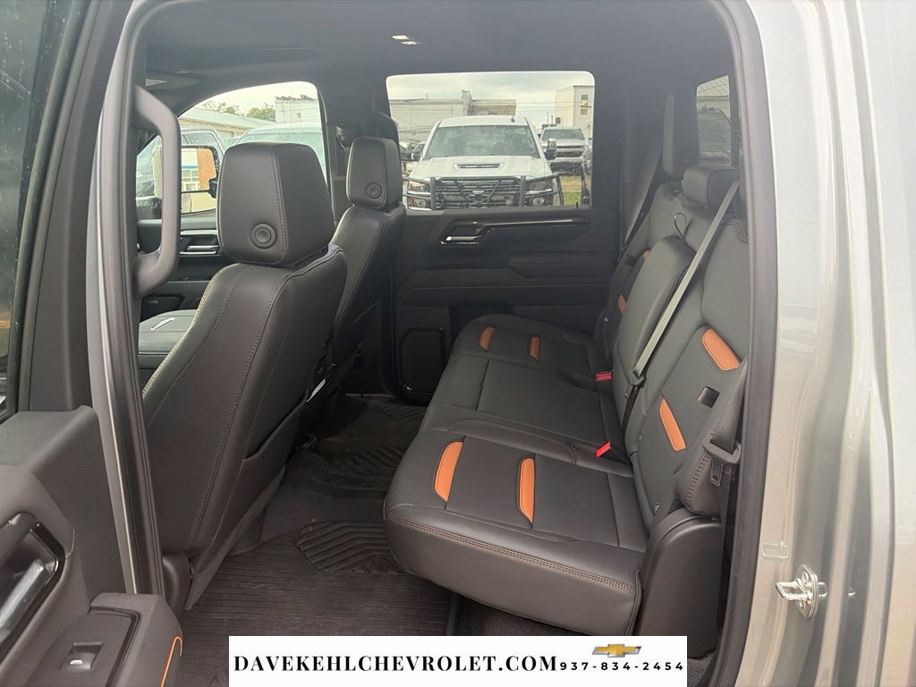 Used 2026 GMC Sierra 2500 AT4 w/ AT4 Premium Plus Package AWD/4WD image 21