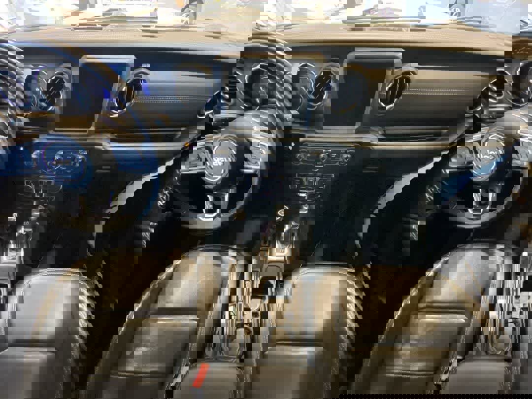 Used 2021 Jeep Wrangler Sahara w/ Safety Group image 23