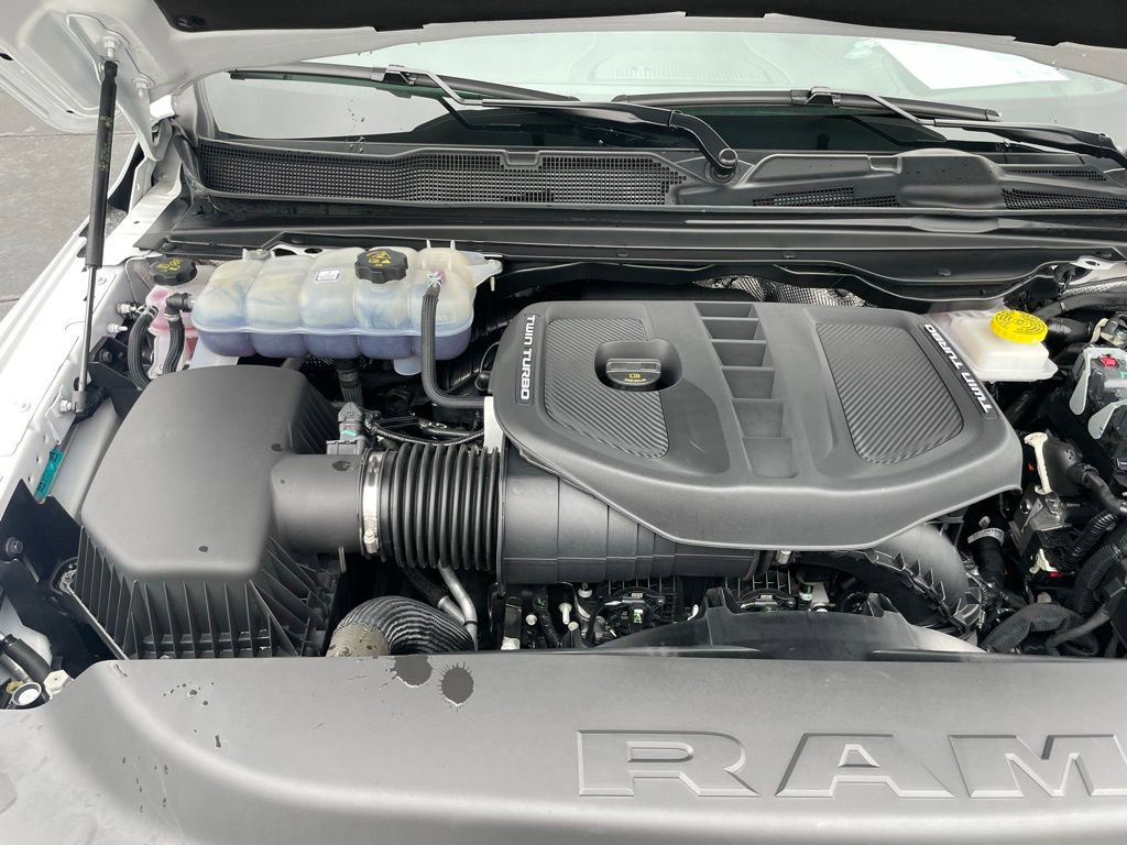 Used 2025 RAM 1500 Limited image 46