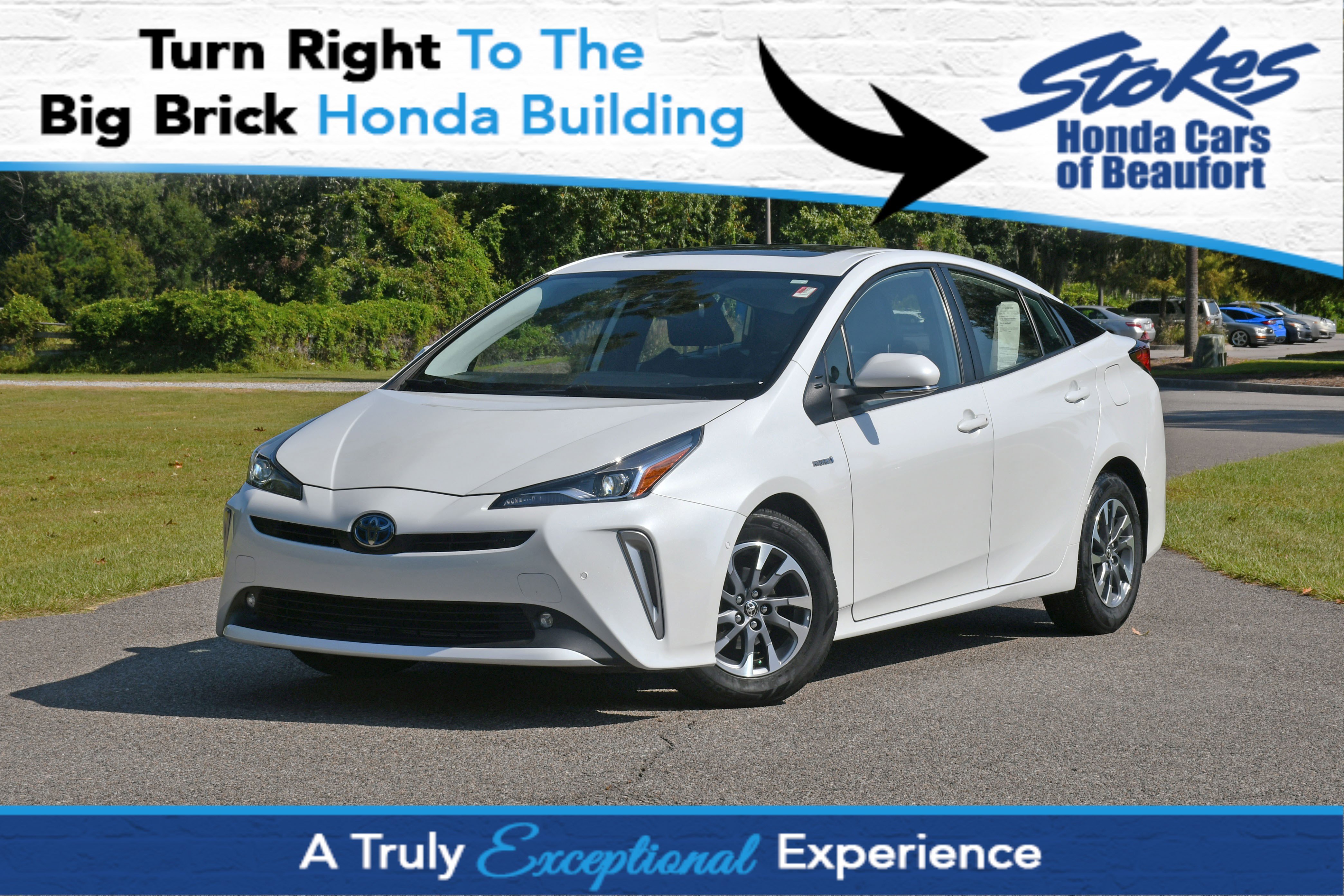 Used 2022 Toyota Prius L Eco