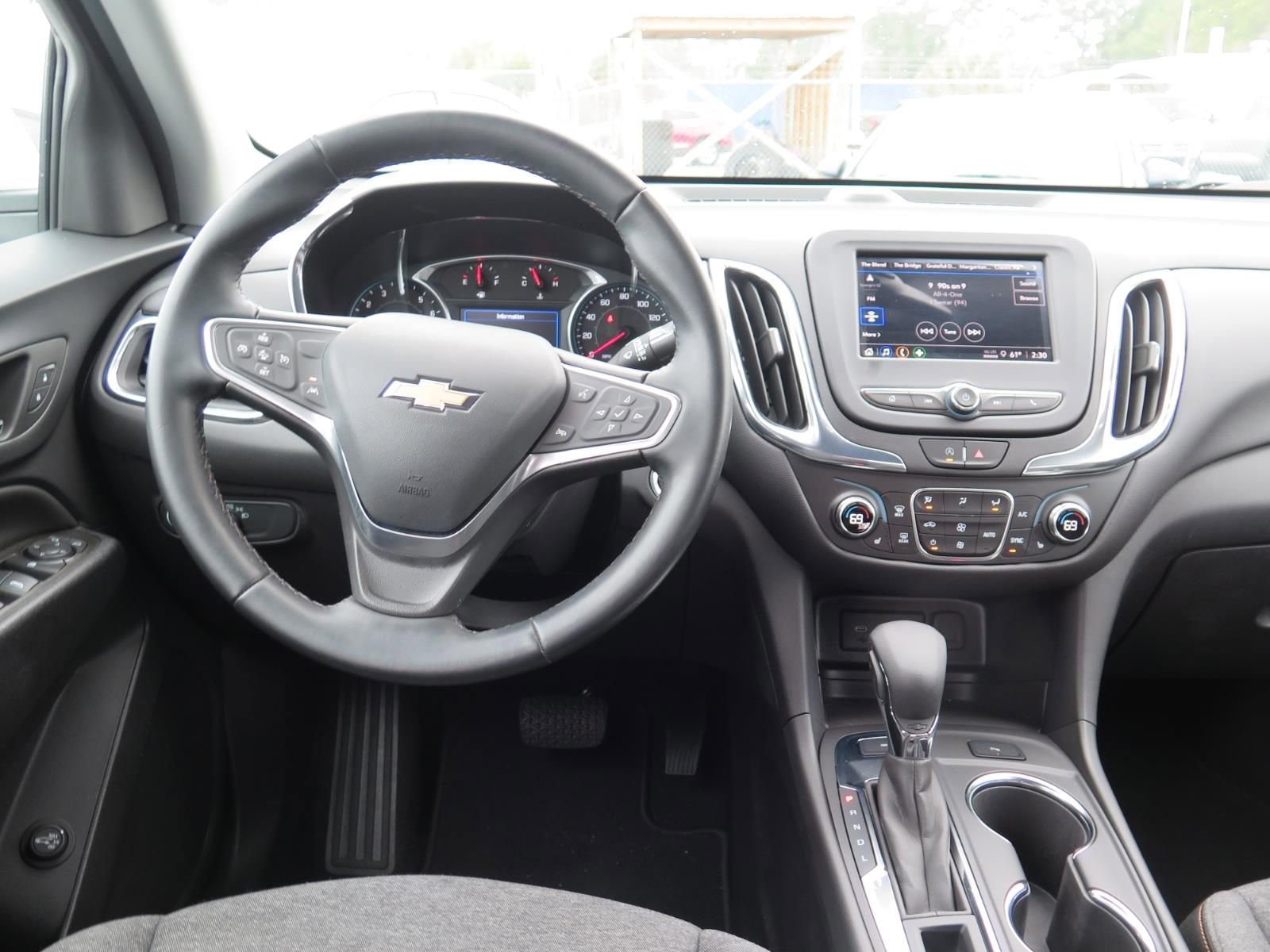 Used 2023 Chevrolet Equinox LT image 15