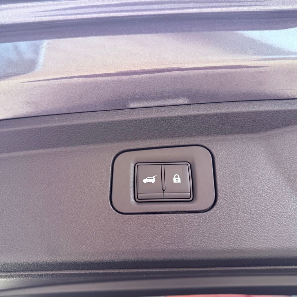 Certified 2026 INFINITI QX80 Pure w/ Cargo Package image 37