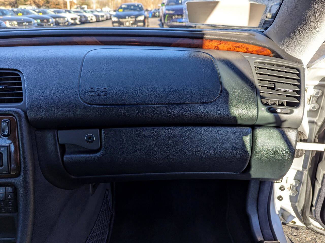 Used 2002 Mercedes-Benz CLK 320 2dr Cabriolet 3.2L image 33