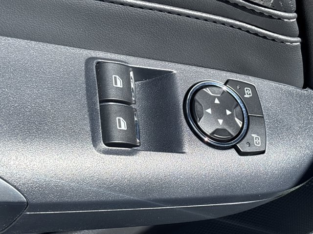 Used 2025 Ford Mustang GT Premium RWD image 17