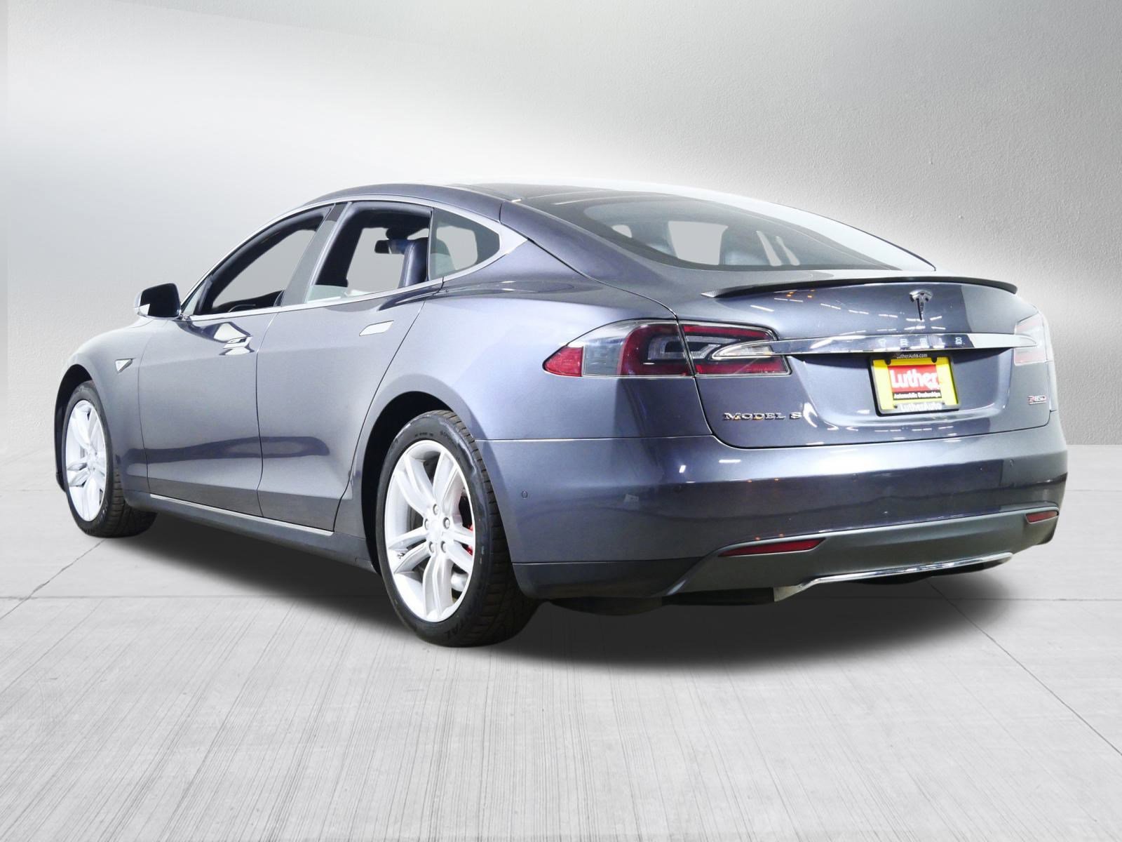 Used 2014 Tesla Model S P85D image 5