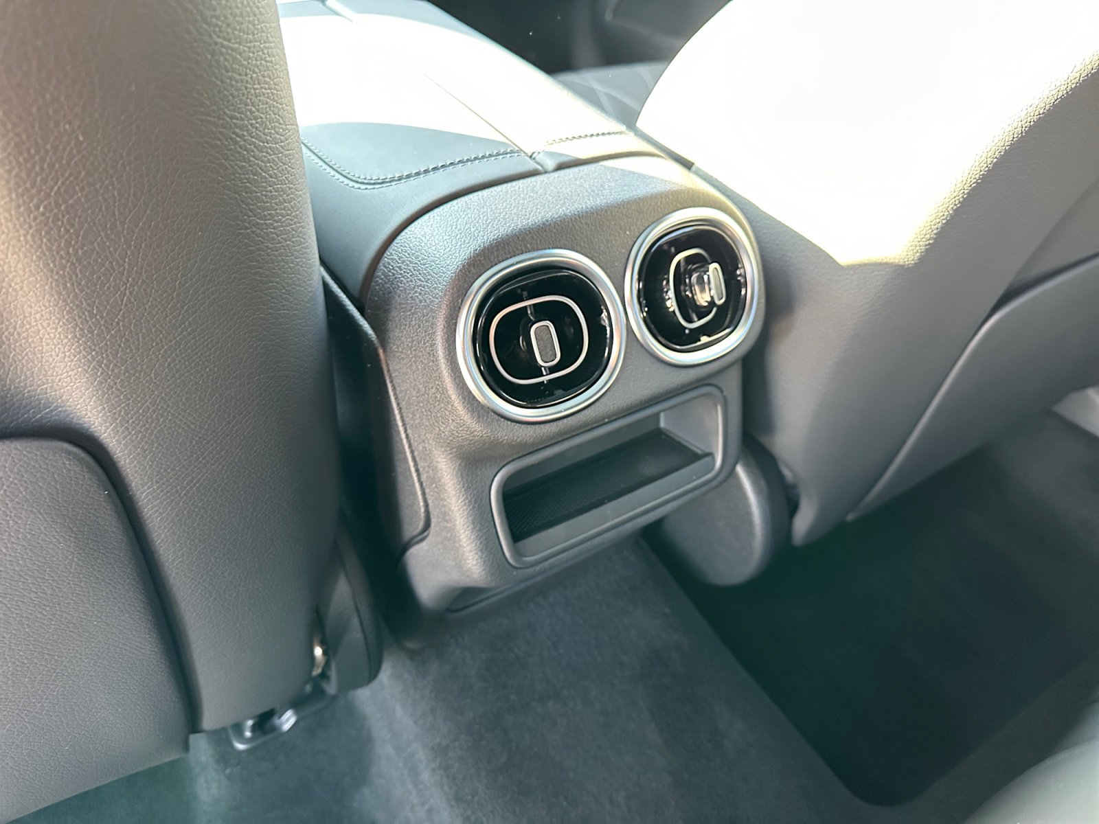 New 2026 Mercedes-Benz GLC 300 4MATIC image 27