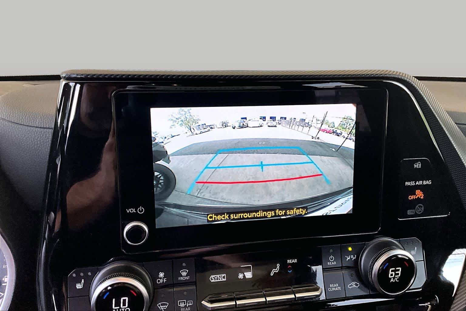 Used 2024 Toyota Highlander XSE FWD image 29