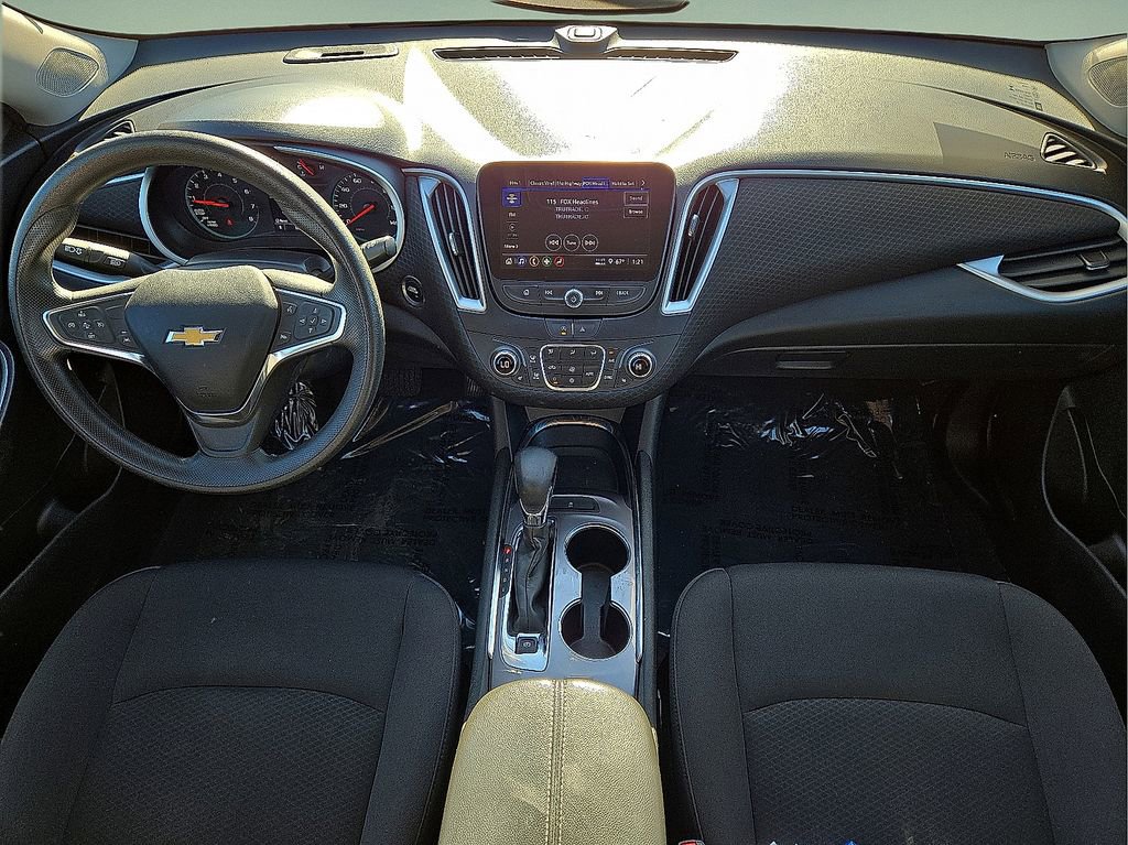 Used 2023 Chevrolet Malibu LT image 15