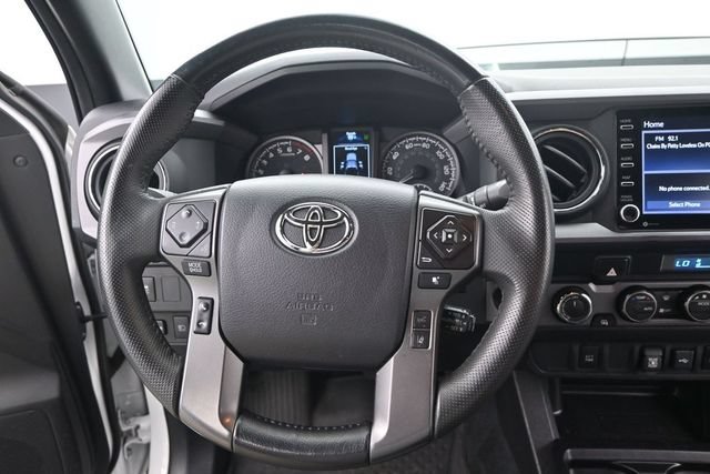 Used 2023 Toyota Tacoma TRD Off-Road w/ Black Out Package (TMS) AWD/4WD image 5