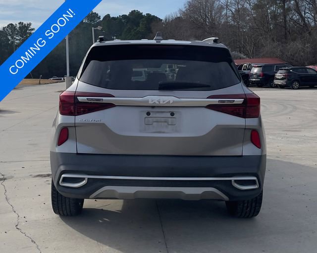Used 2022 Kia Seltos SX image 2