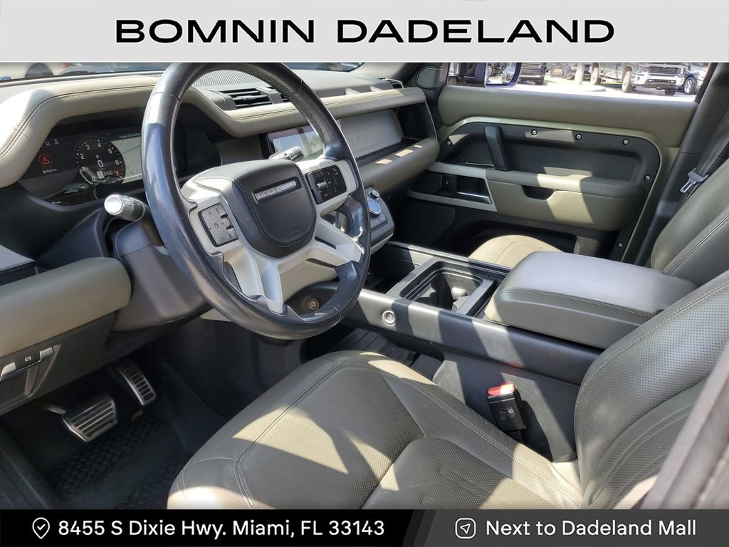 Used 2020 Land Rover Defender 110 SE image 14