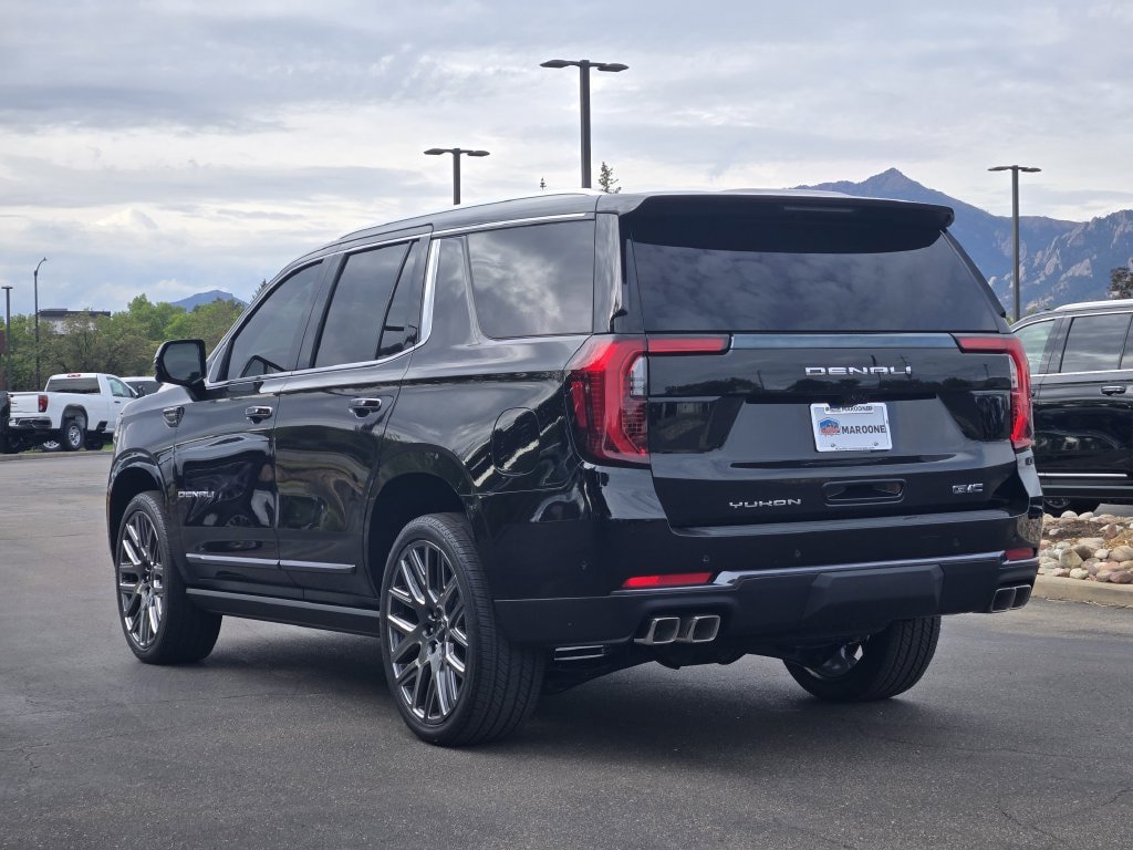 New 2027 GMC Yukon Denali Ultimate AWD/4WD image 3