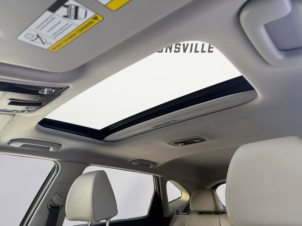 Used 2022 Kia Seltos EX image 17