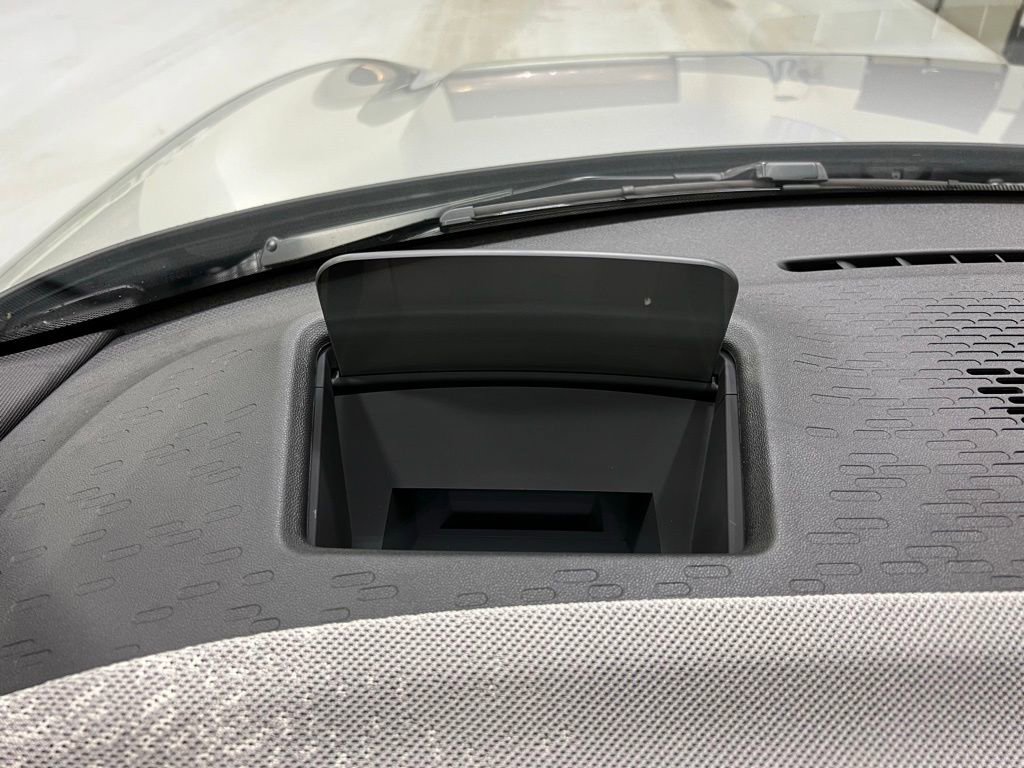 Certified 2025 MINI Cooper S image 19