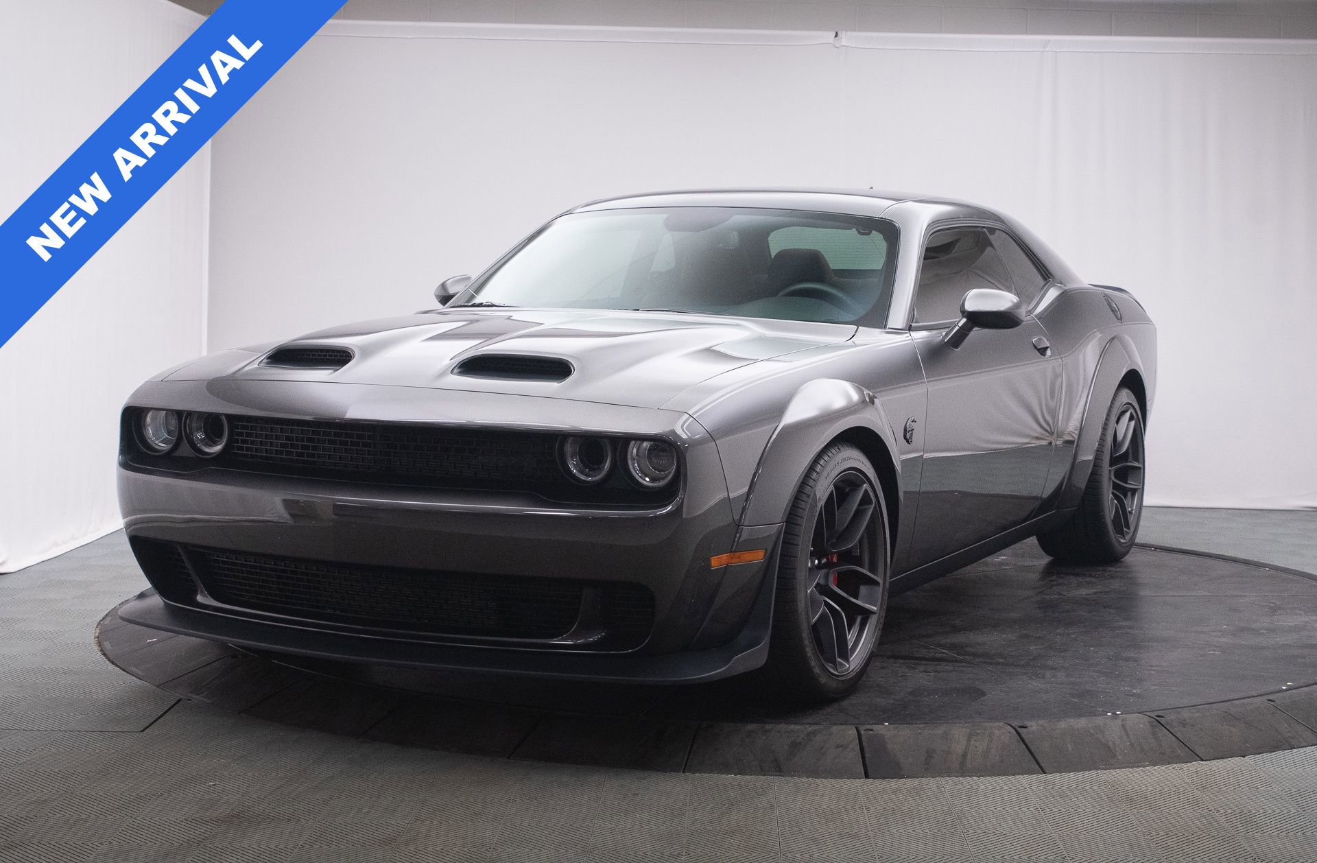 Used 2023 Dodge Challenger SRT Hellcat image 11