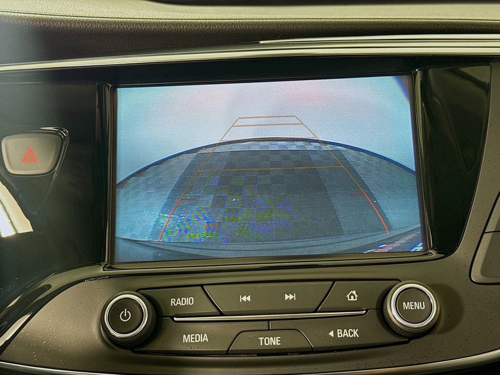 Used 2019 Buick Envision Essence image 13