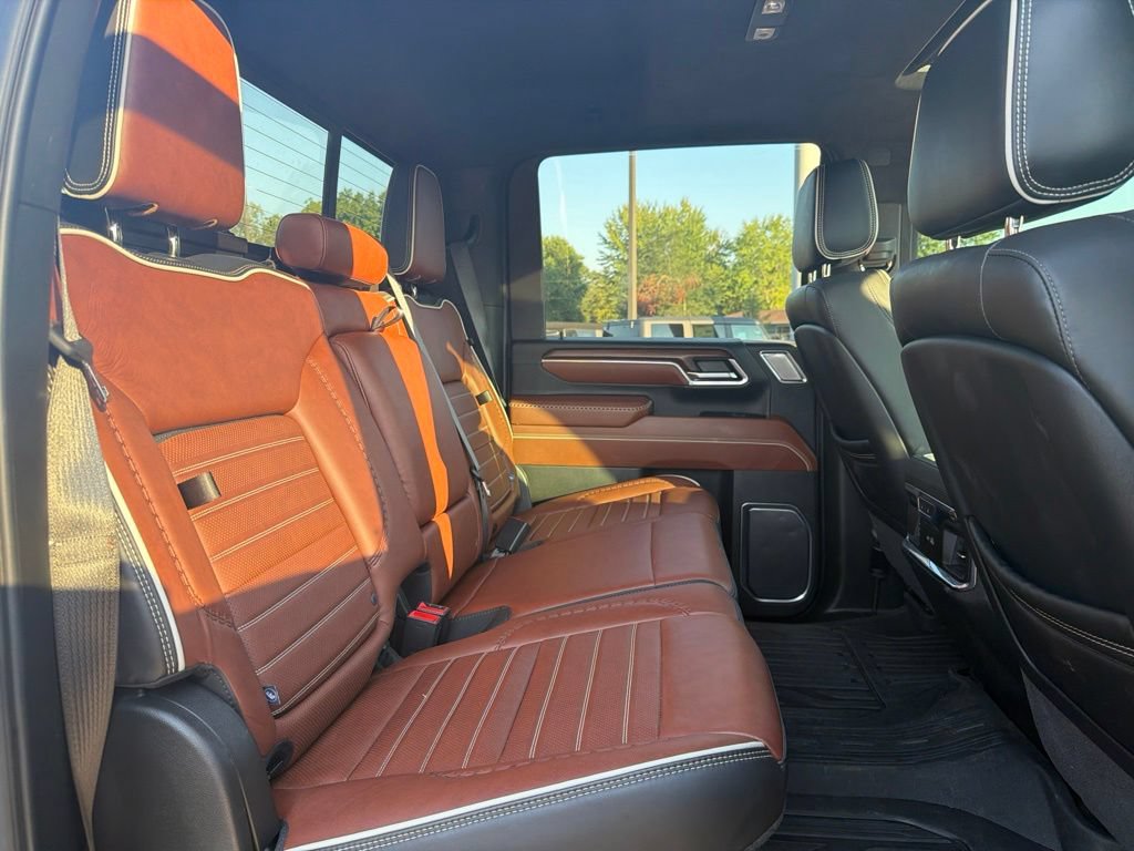Used 2025 GMC Sierra 2500 Denali Ultimate w/ Max Trailering Package AWD/4WD image 29