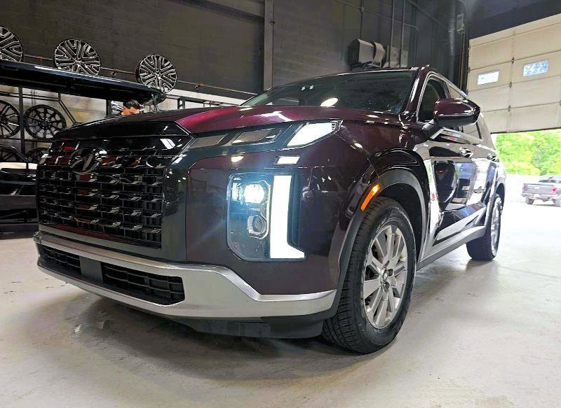 Used 2020 Hyundai Palisade SE FWD image 2