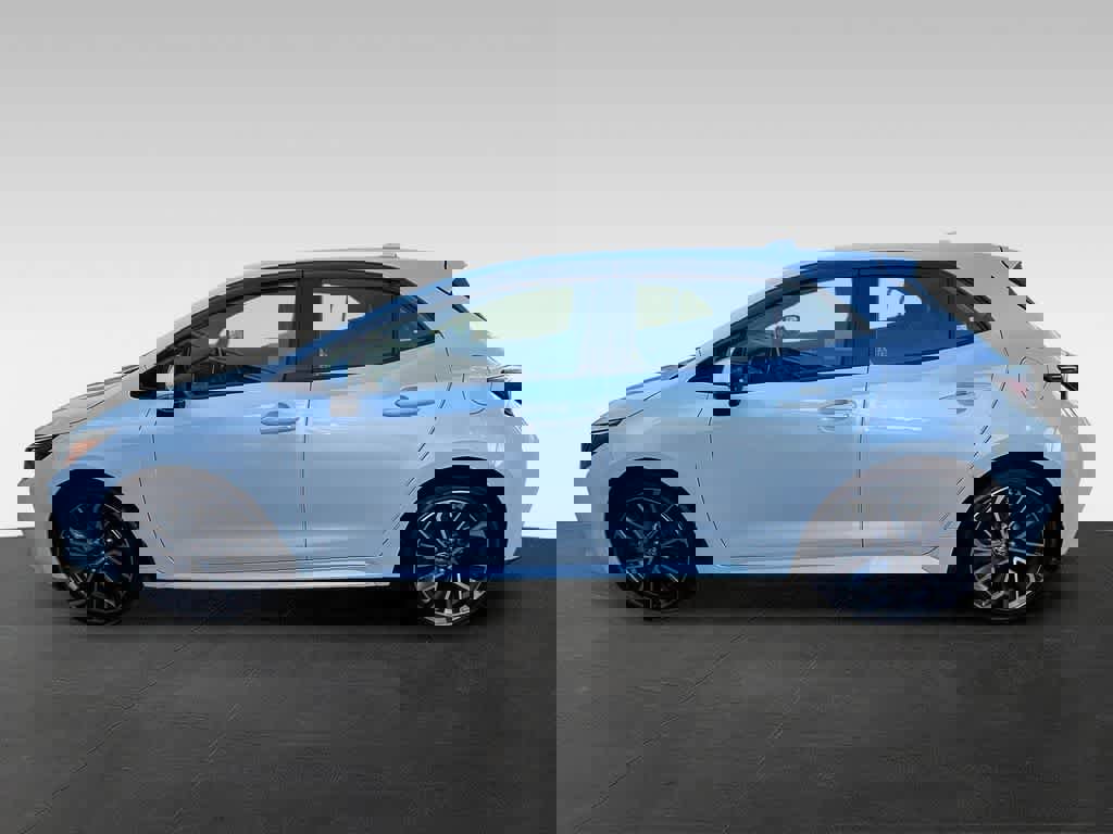 Used 2021 Toyota Corolla XSE image 3