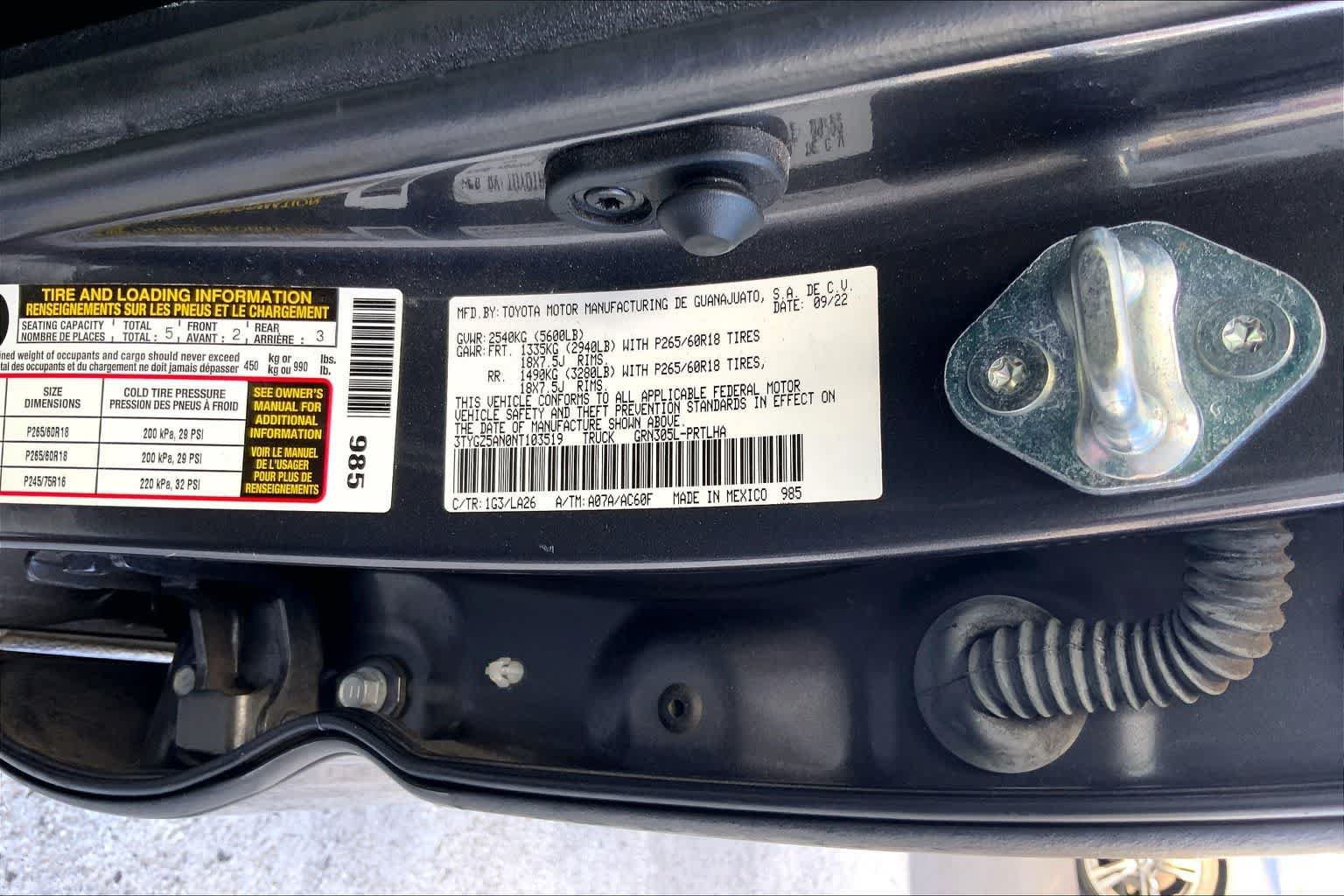 Used 2022 Toyota Tacoma Limited AWD/4WD image 20