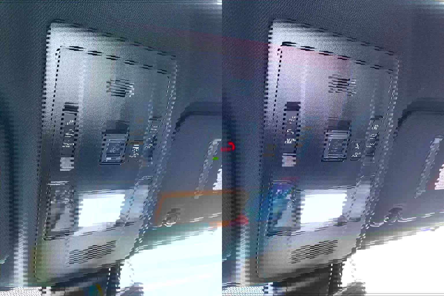 Used 2025 Lexus IS 350 F Sport image 39