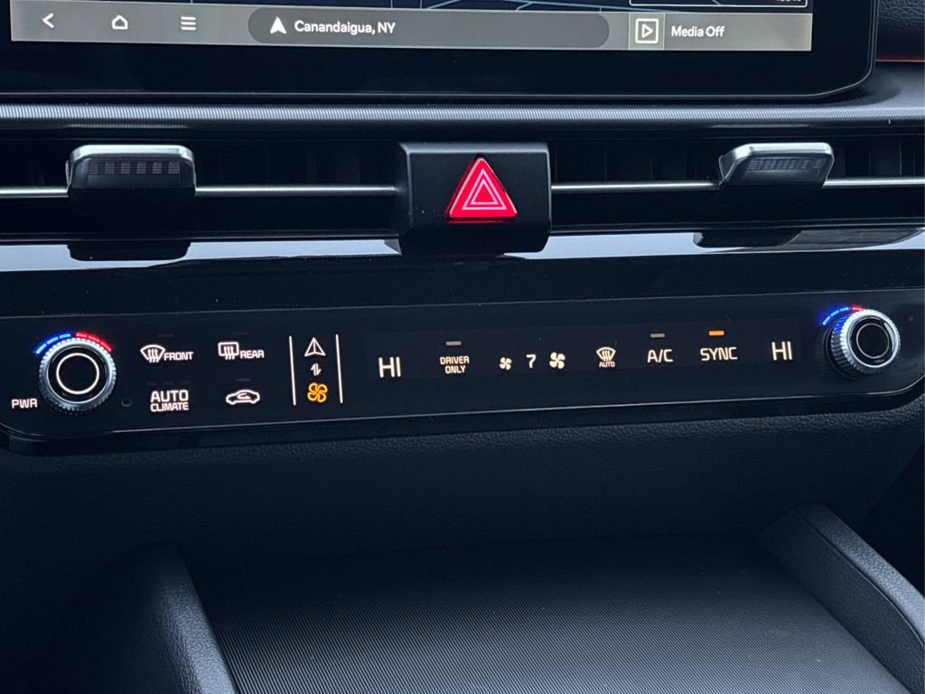 New 2026 Kia Sportage SX Prestige image 22