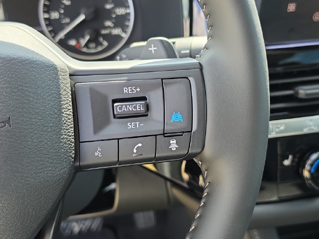 New 2026 Nissan Pathfinder SV FWD image 32