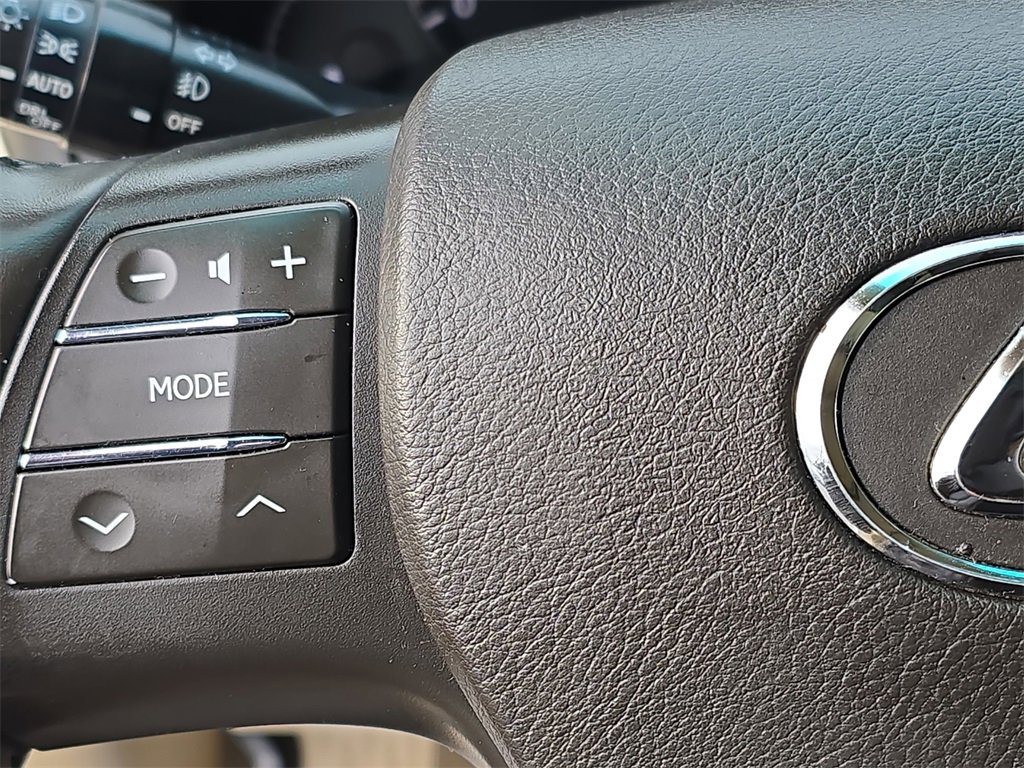 Used 2012 Lexus RX 350 AWD image 17