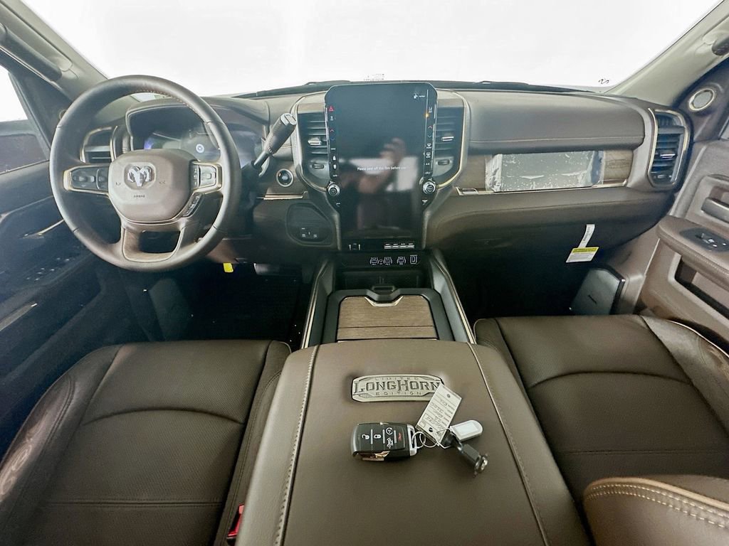 New 2026 RAM 3500 Longhorn image 9